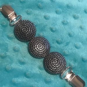 Cinch Clip Sweater Cardigan guard Lularoe Clips